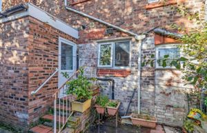 Photo 8- click for photo gallery